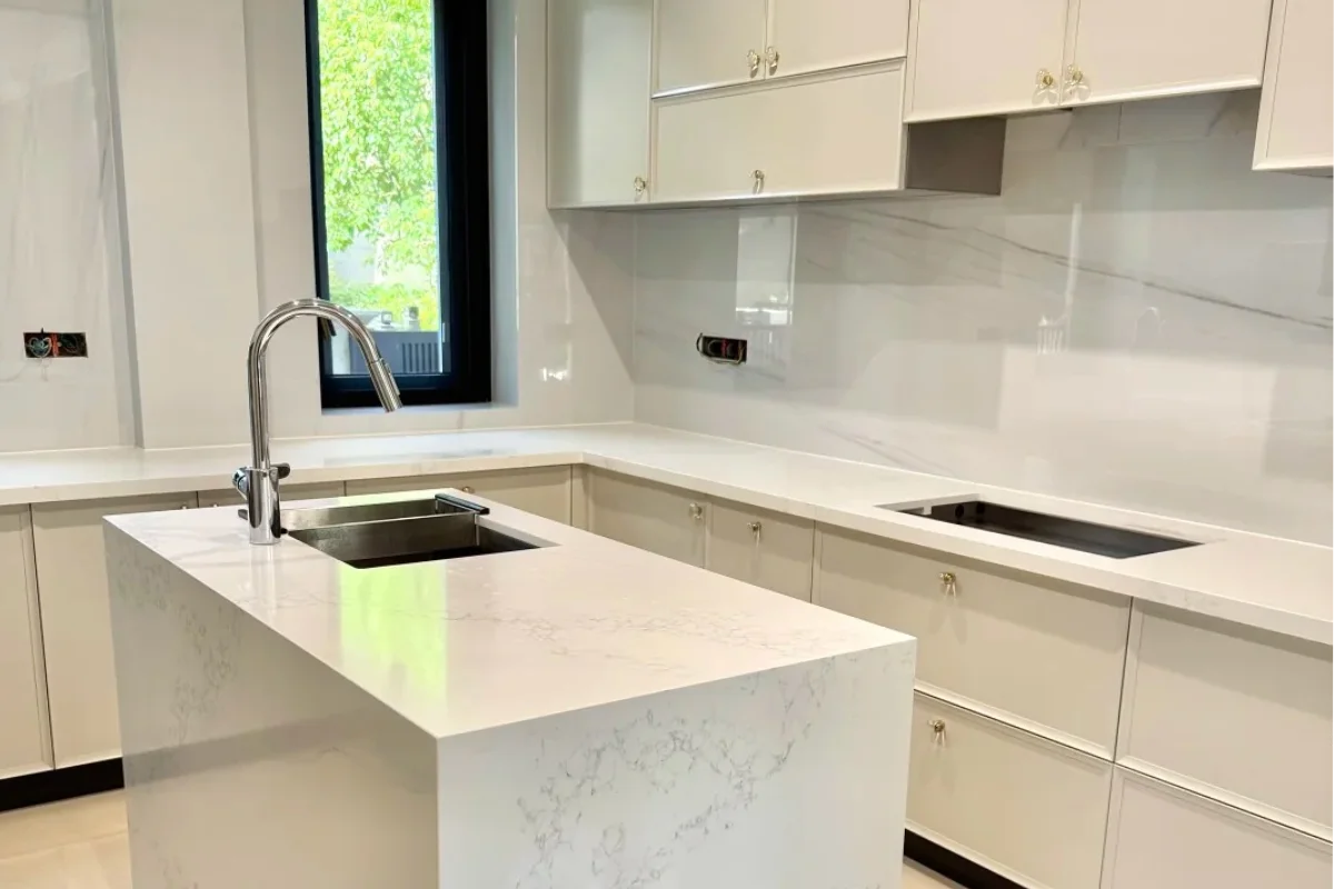 middle carrara quartz countertop